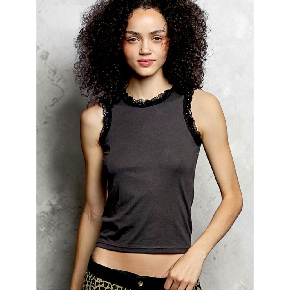 POL Lace Trim Tank Medium Charcoal Gray Fitted Scoop Neck Stretch Basic Top NEW